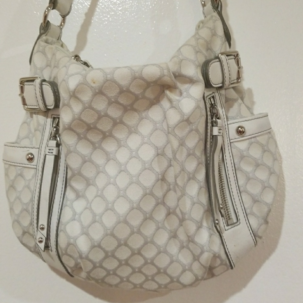 Handbag - Picture 2 of 2